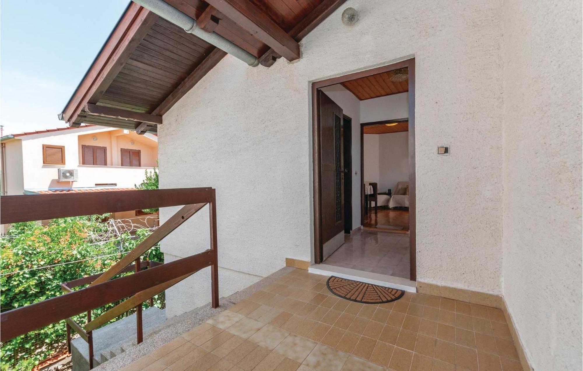 Pet Friendly Apartment In Jadrija With Wifi Esterno foto